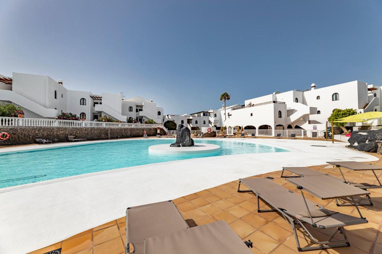 The Colors House Apartment Costa Teguise Exterior photo